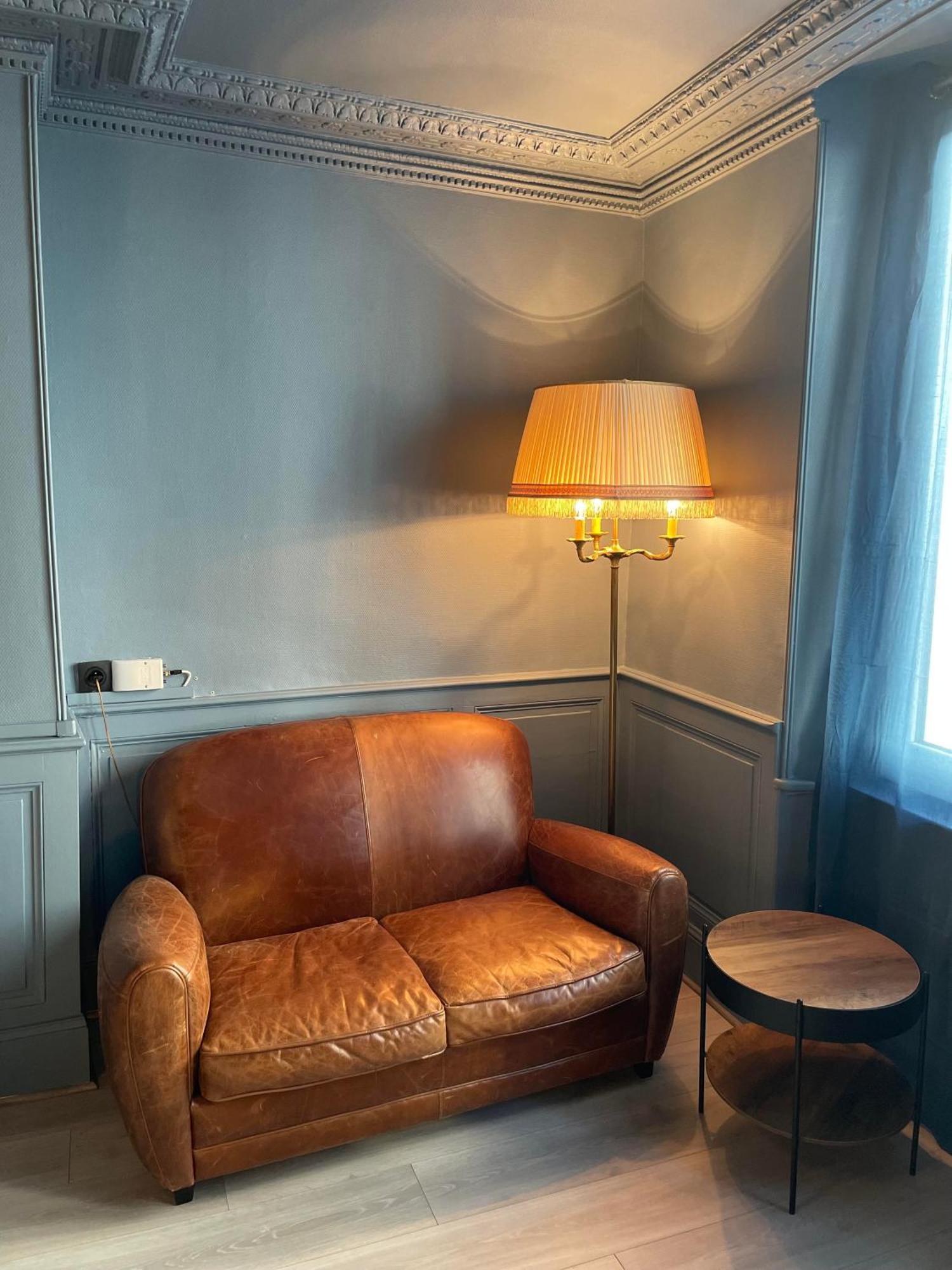 Appartement Chic & Baroque 5 Min Centre Ville Et Bord De Vienne 里摩日 外观 照片